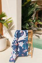 Cargar imagen en el visor de la galería, Toalla playera de microfibra Tortugas