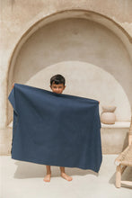 Cargar imagen en el visor de la galería, Toalla Unicolor Playera Azul Marino