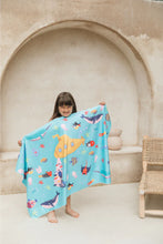 Cargar imagen en el visor de la galería, Toalla playera de microfibra Submarino