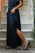 Cargar imagen en el visor de la galería, Vestido Étnica Largo con mangas y aberturas frontales - Negro