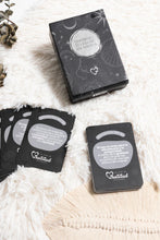 Cargar imagen en el visor de la galería, Oráculo Manifestación 💛