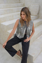 Cargar imagen en el visor de la galería, Chaleco Boa