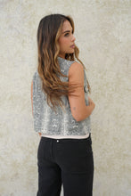 Cargar imagen en el visor de la galería, Chaleco Boa