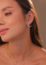 Cargar imagen en el visor de la galería, Aretes Lunas