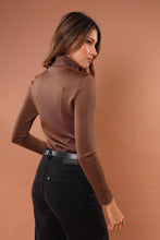 Cargar imagen en el visor de la galería, Camibuzo Samara brownie
