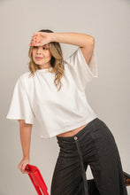 Cargar imagen en el visor de la galería, BLUSA FIT AMPLIO MANGA 3/4