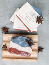 Cargar imagen en el visor de la galería, Jabón Exfoliante Anís y Arcillas