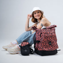 Cargar imagen en el visor de la galería, Back Pack Guania