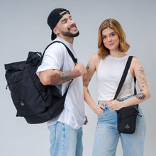 Cargar imagen en el visor de la galería, Bandolera Clásica Nuquí Negra