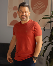 Cargar imagen en el visor de la galería, Camiseta Terracota / Regular Fit