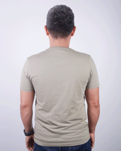 Cargar imagen en el visor de la galería, Camiseta Hombre Verde Silv