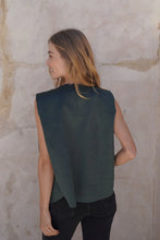 Cargar imagen en el visor de la galería, Chaleco India Pino