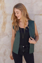 Cargar imagen en el visor de la galería, Chaleco India Pino