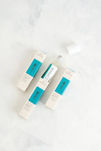 Cargar imagen en el visor de la galería, Loción facial roll on ARBOL DE TÉ