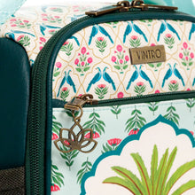 Cargar imagen en el visor de la galería, LONCHERA PARA MUJER GUADALUPE ESTAMPADA INDIAN GARDEN