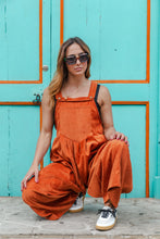 Cargar imagen en el visor de la galería, Overall Étnica corduroy sin mangas con bolsillos - Zapote