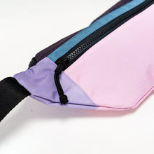 Cargar imagen en el visor de la galería, Fannypack tayrona Lila