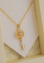 Cargar imagen en el visor de la galería, Collar Llave Maestra