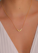 Cargar imagen en el visor de la galería, Collar Ángel Eternidad Oro