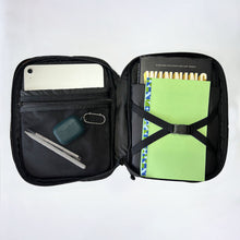 Cargar imagen en el visor de la galería, Portalibros Nuquí impermeable