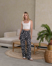 Cargar imagen en el visor de la galería, Pantalón Stay Print Black