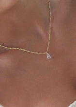 Cargar imagen en el visor de la galería, Collar Astro- Autenticidad