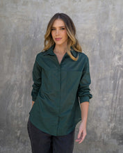 Cargar imagen en el visor de la galería, Camisa Lucero Soft Jade