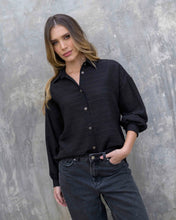 Cargar imagen en el visor de la galería, Camisa Cristina Berlín Black