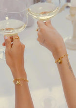 Cargar imagen en el visor de la galería, Pacto Amigas Pulseras BFF Contract (Set x 2)