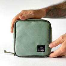 Cargar imagen en el visor de la galería, Mini Organizador Santa Elena