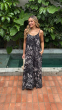 Cargar imagen en el visor de la galería, Vestido Melina Playa