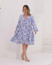 Cargar imagen en el visor de la galería, Vestido Lax Bloom Soul