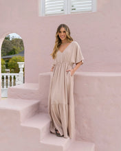 Cargar imagen en el visor de la galería, Vestido Elodia Plane Sand