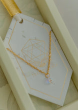 Cargar imagen en el visor de la galería, Collar Astro- Autenticidad