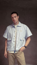 Cargar imagen en el visor de la galería, Camisa Cargo Boxy
