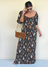 Cargar imagen en el visor de la galería, Vestido Demetria Estampado