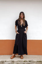 Cargar imagen en el visor de la galería, Vestido Étnica Largo con mangas y aberturas frontales - Negro