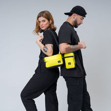 Cargar imagen en el visor de la galería, Palomino Hipbag Riñonera práctica y versátil