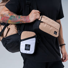 Cargar imagen en el visor de la galería, Tatacoa Hipbags Riñoneras y Cinturón Bolsas