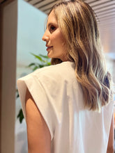 Cargar imagen en el visor de la galería, CAMISETA WHITE