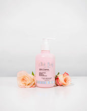 Cargar imagen en el visor de la galería, Jabon corporal de rosa y lichis