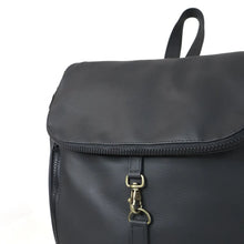 Cargar imagen en el visor de la galería, Morral Explorador Negro