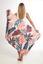 Cargar imagen en el visor de la galería, Toalla playera de microfibra Avellana