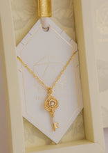 Cargar imagen en el visor de la galería, Collar Llave Maestra