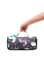 Cargar imagen en el visor de la galería, Manta De Picnic Unicornios