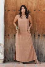 Cargar imagen en el visor de la galería, Vestido Lupe - Avellana
