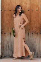 Cargar imagen en el visor de la galería, Vestido Lupe - Avellana
