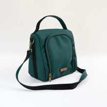 Cargar imagen en el visor de la galería, Lonchera Labranza Verde Labranza
