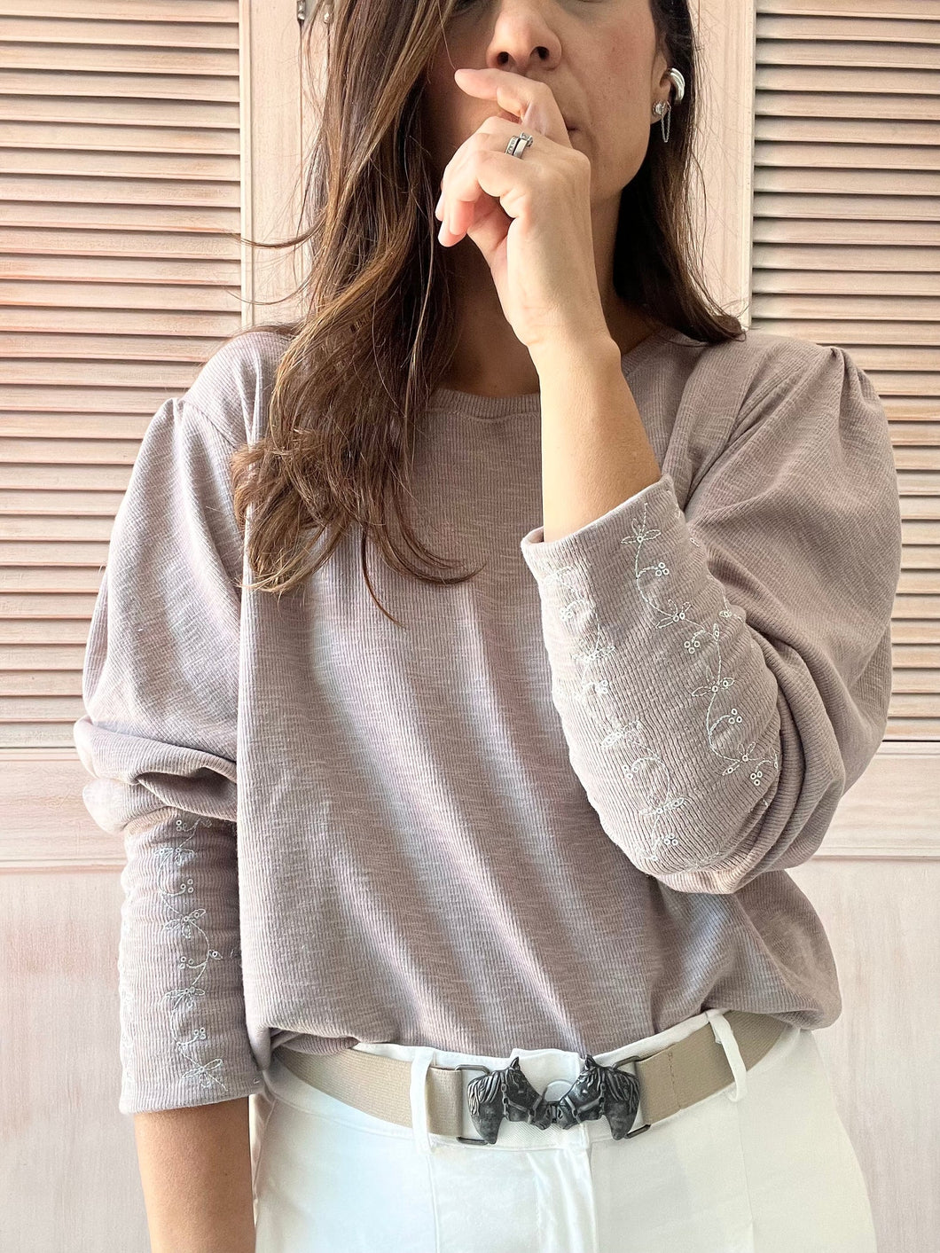 Blusa Viena Bordado Nude