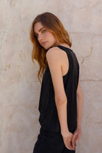 Cargar imagen en el visor de la galería, Blusa Susi Negro

